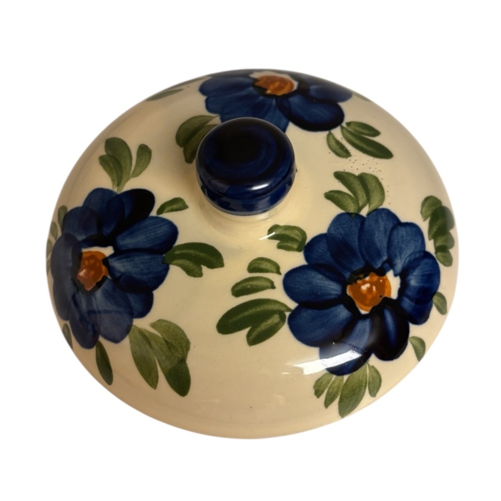 Handmade Polish Lidded Pottery Bowl. - Picture 5 of 7